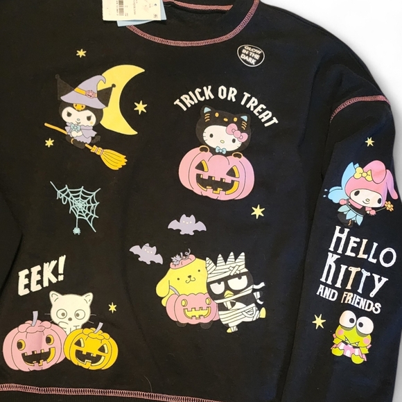 Hello Kitty & Friends Sweatshirt (Glow In The Dark) - Picture 2 of 3